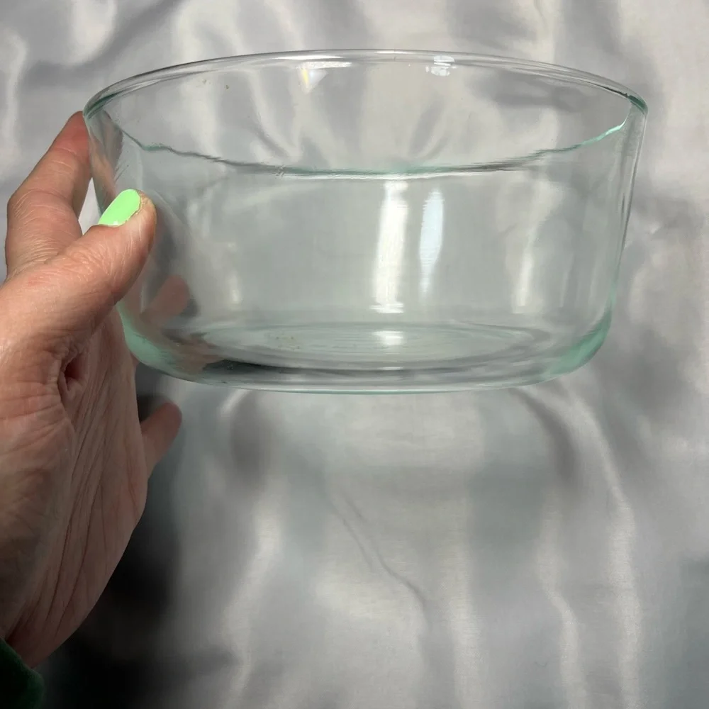 Vintage Pyrex‎ Mixing Serving Clear Glass Bowl 1.75 Qt #7203 Cooking Baking Bowl